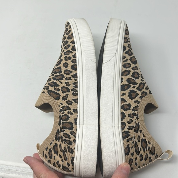 Reebok loafers size 9 - Picture 4 of 7